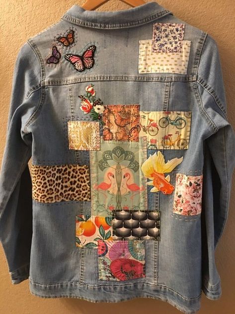 Denim Jacket Upcycle Ideas, Collage Jacket, Patched Denim Jacket, Artisanats Denim, Denim Upcycle, Denim Applique, Stitch Jacket, Upcycled Jackets, Jacket Patchwork