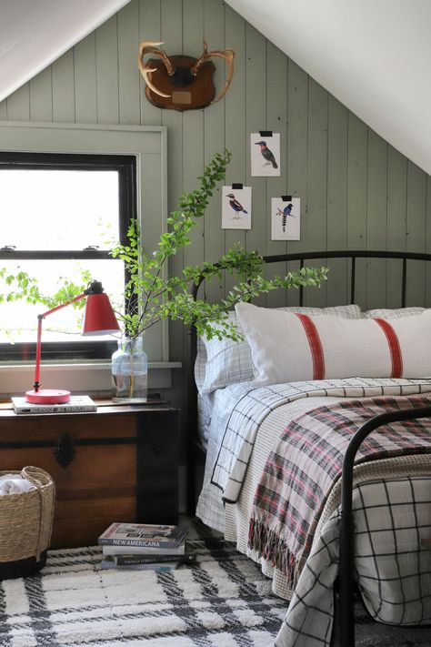 Barnhouse | Summer Camp Guest Room I Spy Diy, Cabin Bedroom, Big Boy Bedrooms, Boy’s Room, Bunk Room, Boy Bedroom, Big Boy Room, I Spy, Mountain House