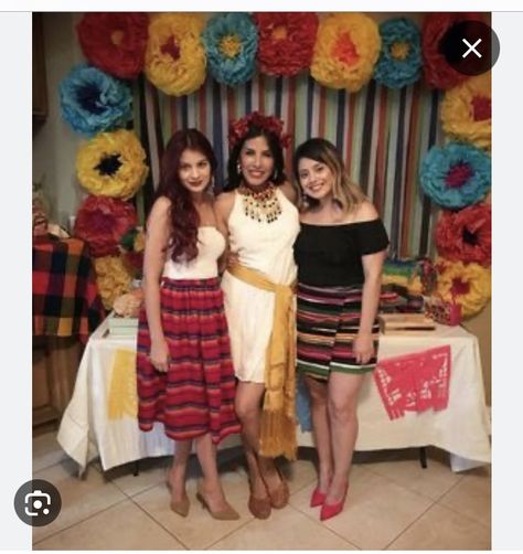 16 De Septiembre Outfit Ideas, Mexican Outfit Party, Mexican Theme Party Outfit, Mexican Theme Party, Outfit Mexicano, Mexican Fiesta Birthday Party, Mexican Theme Party Decorations, Mexican Bridal Showers, Mexican Baby Shower