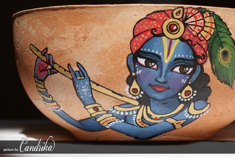 Krishna Playing Flute, Worli Painting, Playing Flute, Krishna Flute, Pot Painting, Indian Art Gallery, Krishna Radha Painting, Krishna Painting, God Art