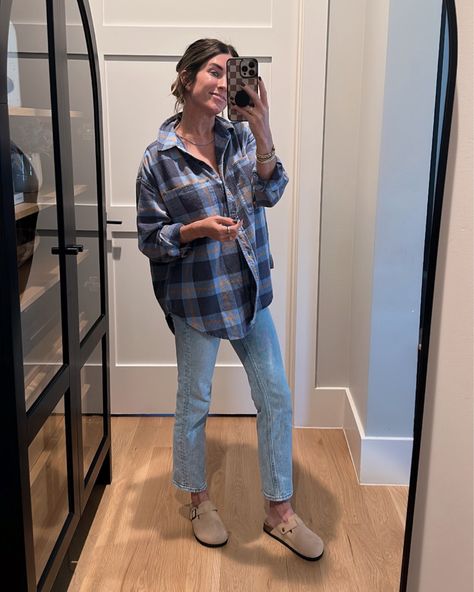 Casual Outfit Staples, Sweats And Button Up Shirt, Women’s Chambray Shirt Outfit, Dressy Causal Outfits Women, Outfits For Mid 20s For Women, Brown Flannel Outfits For Women, Women’s Flannel Shirt Outfit, Fall Work From Home Outfits, Flannel Outfits Casual