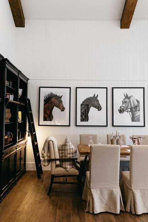 Equestrian Room Decor, Equestrian Dining Room, Modern Equestrian Decor, Equestrian Home Aesthetic, Modern Equestrian Interior Design, Equestrian Room Ideas, Equestrian Living Room, Equestrian Bedroom Ideas, Horse Decor Living Room Equestrian Style