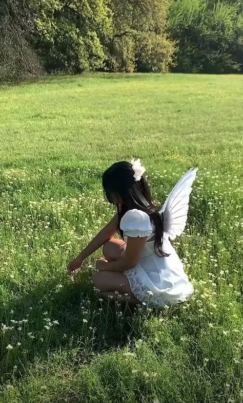 Forest Fairy Aesthetic, Forest Fairy Costume, Fairy Pfp, Fairy Oak, Earth Fairy, Real Fairies, Icon Fashion, Fairycore Aesthetic, Ethereal Aesthetic