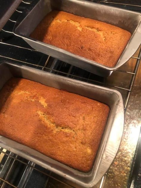 Amish 365 Heavenly Amish Peach Cobbler Bread » Peach Cobbler Bread, Amish Bread Starter, Friendship Bread Recipe, Peach Bread, Peach Upside Down Cake, Friendship Bread, Bread Starter, Peach Puree, Peach Cobbler Recipe