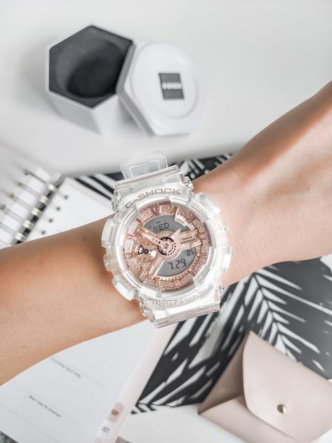 Watches Women Fashion Classy, Classy Womens Watches, Baby G Shock Watches, Elegant Watches Women, Baby G Shock, Baby Watch, Watches Women Black, Case Resin, Stylish Lifestyle