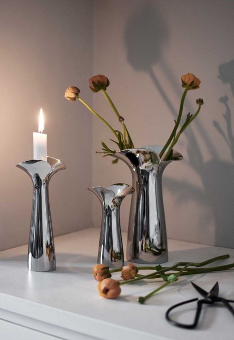 I love reflecting the shifting seasons inside my home, and I’ve had fun dressing it for spring with Georg Jensen's new ‘Bloom Botanica’ collection. Discover more form Georg Jensen! Scandinavian Spring Decor New Collection. #georgjensen #minimaldesign #homedecor #candleholder #weddinggiftidea #springdecor #bloombotanica #spring Spring Design Ideas, Scandinavian Spring, Spring Styling, Dutch House, Boutique Decor, Silver Vase, Maximalist Decor, Metal Vase, Spring Design