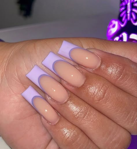 Lavender Purple French Tip Nails, Trendy French Tip Nails Coffin, Mid Length Nails Acrylic, Lavender French Tip Nails, Lila Nails, Sqaure Nails, Pink Tip Nails, Quinceanera Nails, Purple Acrylic Nails