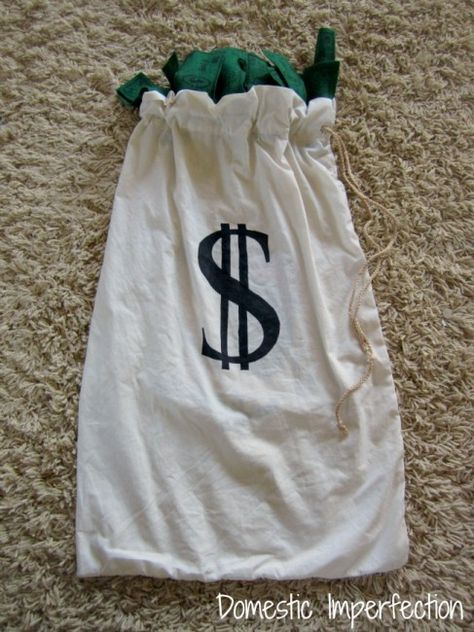 A Robber and A Bag of Money Money Bag Costume, Cheap Easy Halloween Costumes, Bag Of Money, Weird Creepy, Harvest Fest, Costume Bags, Pinterest Challenge, 1st Halloween, Candy Games