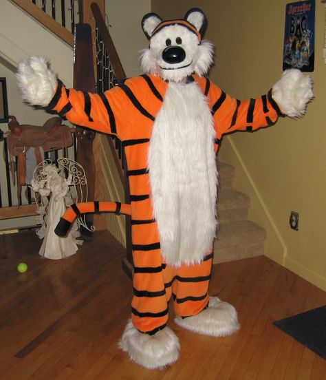 My handmade Hobbes costume (from the Calvin and Hobbes comic strip) Calvin And Hobbes Costume, Calvin And Hobbes Comic Strip, Sew Halloween Costume, Calvin And Hobbes Comics, Superhero Halloween, Literary Characters, Costume Diy, Costumes Pictures, Diy Valentines Gifts