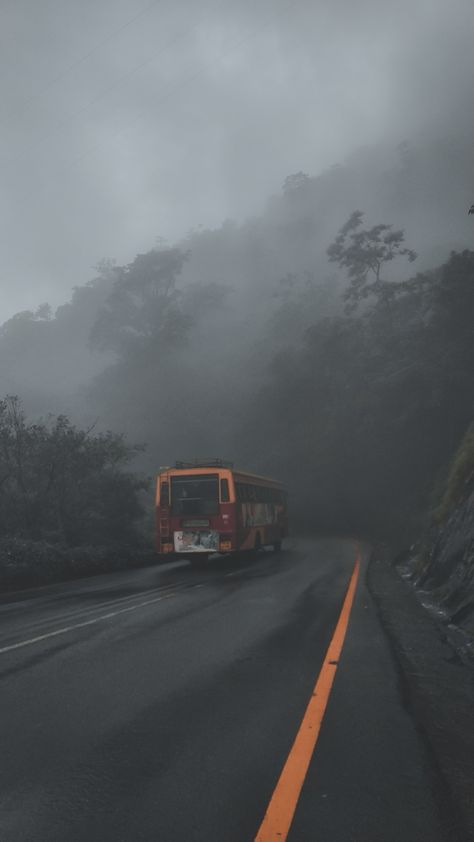 Thamarassery Churam is a mountain pass in Kerala,India across the Western Ghats. "Churam" is the Malayalam word for mountain pass. Hence, it is more prominently called Thamarassery Churam.It is located around 800 meters above sea level along National Highway NH 766 in Kozhikode District. Indian Mountain Aesthetic, Wayanad Churam, Malayalam Aesthetic, Aesthetic Kerala, Kerala Bike, Morning Snap, Asthetic Picture White And Black, Bike Couple, Summer Nature Photography