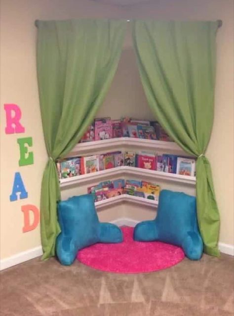 Preschool Reading Area, Reading Nook Kids Room, Small Reading Nook, Toddler Reading Nooks, Baby Room Ideas Early Years, Dress Up Corner, Toy Room Storage, Reading Corner Kids, Preschool Classrooms