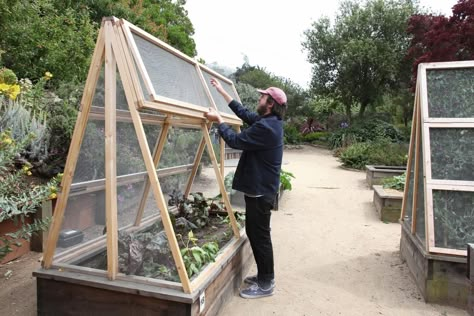 A Frame Garden, Fun Gardens, Building A Raised Bed, Build A Raised Garden Bed, Raised Bed Garden Design, Backyard Greenhouse, Raised Garden Beds Diy, Permaculture Design, Covered Garden