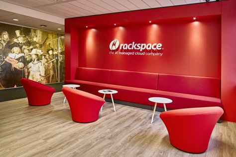 Rackspace Amsterdam (Netherlands) Company Office Interior Design, Red Office Decor Ideas, Urban Office Design, Supermarket Design Interior, Green Bank, Red Office, Black Home Office, Company Office, Office Signage