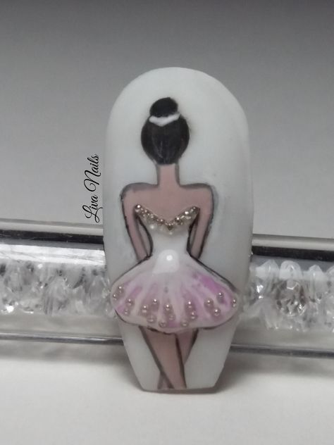 Nail Art Doll Design, Draw On Nails Art Designs, Doll Nail Design, Brushing Nail Art Designs, Brushing Nail Art, Doll Nail Art Designs, Nail Brush Art Design, Brush Work Nail Art Designs, 3 D Nail Art Design