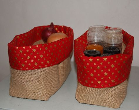 Sac ou corbeille en toile de jute Diy Couture, Straw Bag, Lunch Box, Recycling, Couture, Sewing