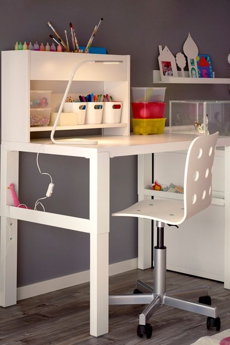 The IKEA PÅHL desk with add-on unit is designed to grow with your child, thanks to the three different heights, making it the perfect homework station for your little one. Pahl Desk, Pahl Ikea, Ikea Kids Desk, Kids Homework Station, Kids Room Desk, Kindergarten Classroom Decor, Childrens Desk, Ikea Design, Ikea Kids