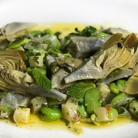 Chef's Recipe: Artichoke and Fava Bean Salad by Jordan Frosolone Fresh Fava Bean Recipe, Fava Bean Recipe, Fava Bean Salad, Fava Beans Salad, Fava Beans Recipes, Artichoke Salad, Fava Bean, Recipe Italian, Artichoke Recipes