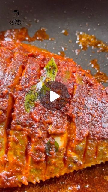 Pomfret Fish Recipe, Fish Fry Recipe Indian, Pomfret Recipe, Pomfret Fry, Pomfret Fish, Kashmiri Chilli, Coconut Powder, Fried Fish Recipes, Fish Recipes Healthy