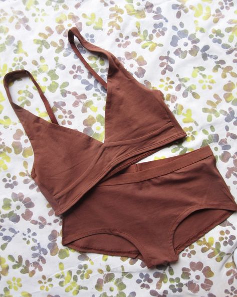 Cotton Bralette, Body Outfit, Chestnut, Pullover Styling, Aesthetic Clothes, Fashion Inspo Outfits, Chic Outfits, Trendy Outfits, Stylish Outfits