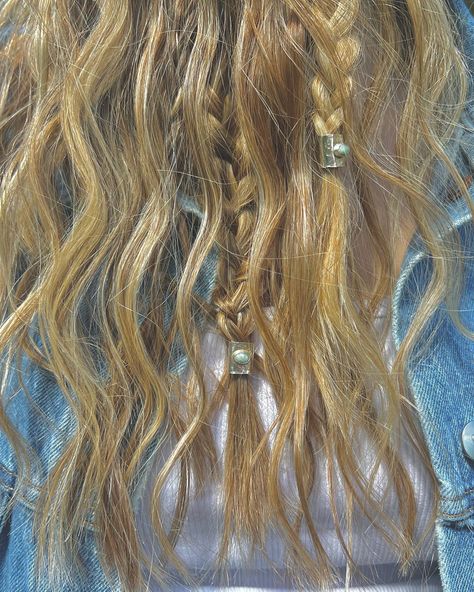 Hair cuffs coming soon… #sterlingsilverjewelry #sterlingsilver #squidsjewelry #hairaccessories Diy Hair Cuff, Mermaid Hair Aesthetic, Copper Blonde, Hair Cuffs, Hair Locks, Dream Hair, Hair Waves, Aesthetic Hair, Pretty Hairstyles