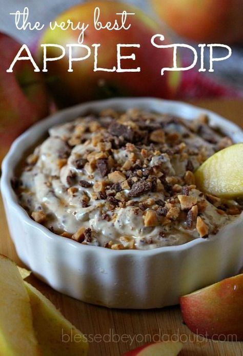 Fruit Dip With Cream Cheese, Brown Sugar Toffee, Apple Dip Recipe, Fruit Dip Recipe, Dip With Cream Cheese, Fruit Dips, Fruit Dips Recipes, Delicious Dips Recipes, Sweet Dips