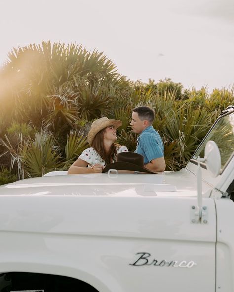 Hop in cowboy, we’re headed to the beach on ocean blvd 🌊🌾🌺 This is your sign to do the creative shoots, let your mind create and wander… it brings to much inspiration to the future of your business & brand! Host: @toribeechlerphotography Models: @victoria.swaim & @morgan_swaim21 Car: @stonoreserve #coastalcowboy #bronco #charlestonphotographer #charlestonsc #engagementphotos #engagementring #eastcoast #beach #southcarolina Creative Shoots, Ocean Blvd, To The Future, Charleston Sc, Business Branding, East Coast, South Carolina, Engagement Photos, The Future