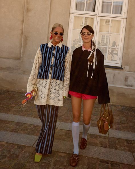 Caetana Botelho Afonso | at copenhagen fashion week 🦋🩵 #streetstyle #stripes #fashionstyle | Instagram Creative Style Outfits, Street Fashion Shoot, Cph Style, Damson Madder, Copenhagen Fashion Week Street Style, Copenhagen Fashion, Copenhagen Style, Copenhagen Fashion Week, Fashion Shoot