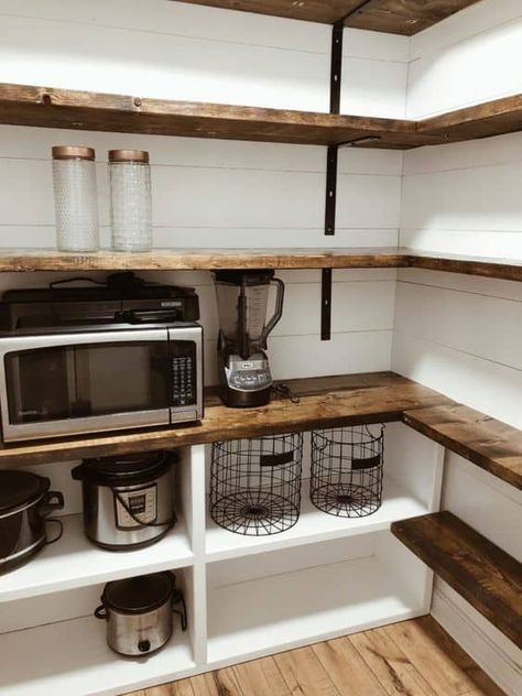 Small pantry organization