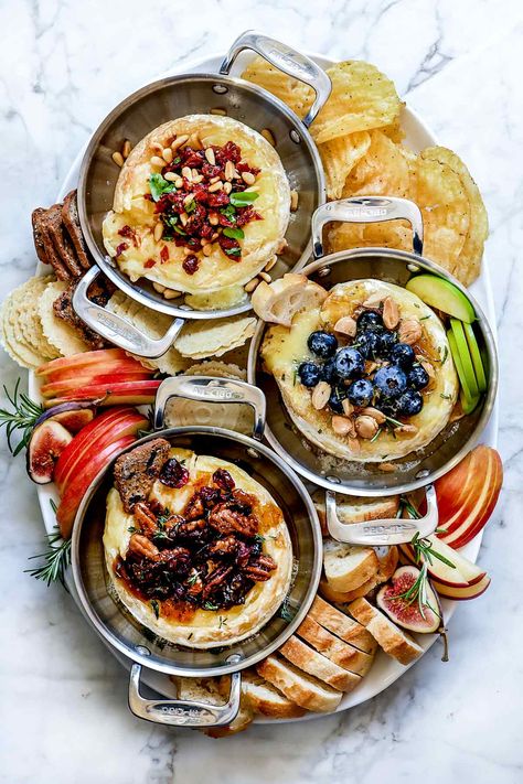 Easy Baked Brie Recipe, Baked Brie With Jam, Easy Baked Brie, Baked Brie Cheese, Baked Brie Recipe, Baked Brie Recipes, Cheesy Appetizer, Brie Recipes, Foodie Crush