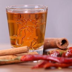 Grossed Out by the Fireball Recall? Make Your Own — It's Propylene Glycol Free: If you've been panicking over the Fireball recall in Europe, fear no more! Homemade Fireball, Fireball Recipes, Homemade Alcohol, Fireball Whiskey, Homemade Liquor, Liquor Recipes, Moonshine Recipes, Liqueurs Recipes, Harry Potter Food