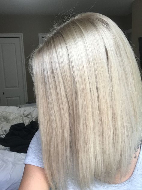 My hair before had about 2 inches of my natural level 9 blonde. And my ends were a level 10 light blonde. So this is the end result using the wella 10 NG colour charm toner. Very happy with the results. I’m wanting to take a break from using lighter on my hair so this was perfect for me. I used 10 Vol developer. Level 10 Hair Color, Level 9 Hair, Level 10 Hair, Level 9 Blonde, Blonde Hair Levels, Levels Of Hair Color, Natural Ash Blonde Hair, Neutral Blonde Hair, Light Ash Blonde Hair