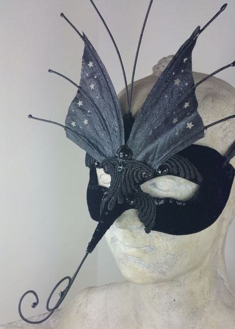 Masquerade Mask Black Winged//Black Masquerade Mask//Masquerade Mask//Mask Masquerade//Masquerade Ball Mask//Halloween Mask//Mardi Gras Mask Mosquito Costume, Animal Masquerade Mask, Butterfly Masquerade Mask, Insect Costume, Labyrinth Masquerade, Dark Faerie, Outfit Ideas Concert, Masquerade Mask Black, Black Insects