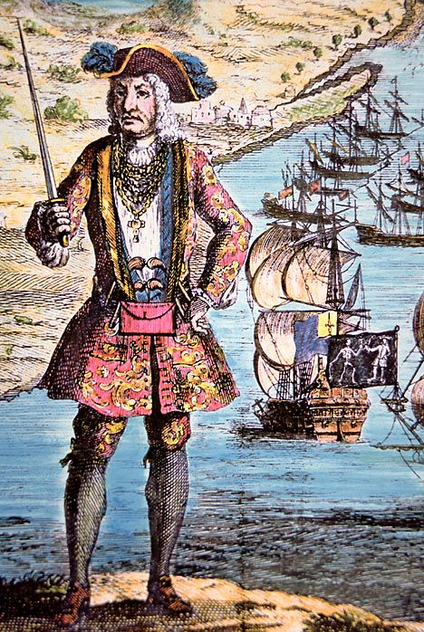 To protect the silver from pirates the Spanish created a convey system made possible by the development of heavily armed galleons. Only one fleet was lost before the system ended in the 1730s. Bartholomew Roberts, Pirate History, Famous Pirates, First Fleet, Pirate Movies, Golden Age Of Piracy, Pirate Art, Black Sails, Pirate Woman