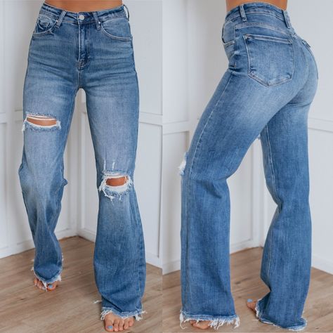 Holy CUTE 😍 Trust us, you don't want to wait on these babes! Search: "Kinsley Risen Jeans" at wildoakboutique.com Closet Revamp, Risen Jeans, Granola Girl, To Wait, Artistry Makeup, Bell Bottom Jeans, Trendy Outfits, Levi Jeans, Mom Jeans