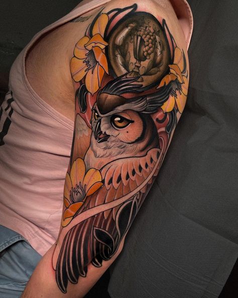 Neotrad Owl Tattoo, Sleeve Tattoos Neo Traditional, Scary Owl Tattoo, Neo Traditional Owl Tattoo, Neotrad Flowers, Neo Traditional Tattoo Sleeve, Neo Traditional Owl, Neo Traditional Tattoos Flower, Tattoos Neo Traditional