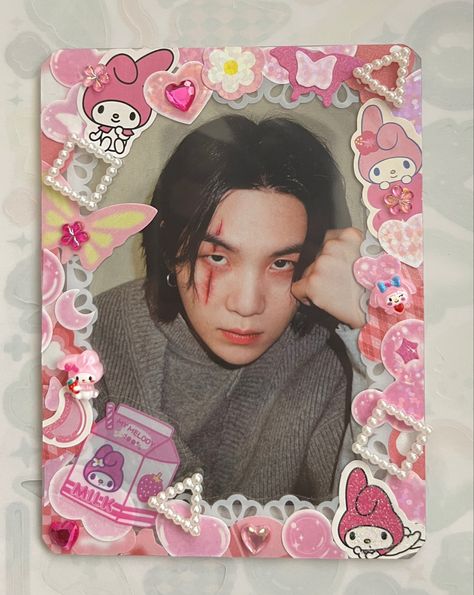 Photocard Toploader, Photo Cards Diy, Toploader Deco, Stickers Kpop, Pc Photo, Pink Stickers, Kpop Diy, Bullet Journal Design Ideas, Top Loaders