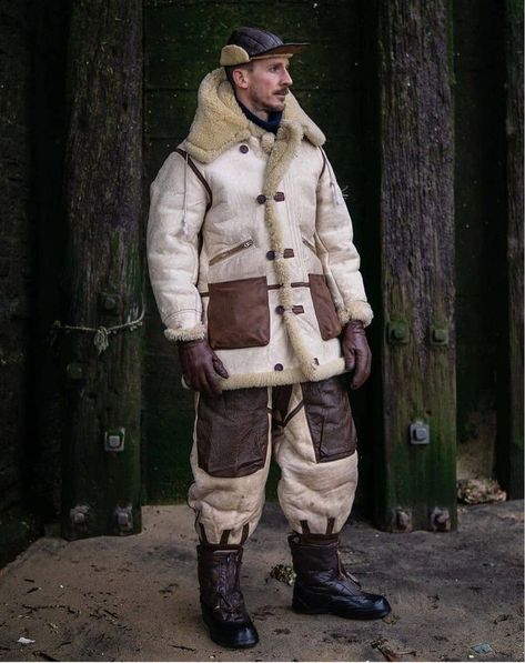 Ww2 Fashion, Flying Jacket, Sheepskin Throw, Survival Shelter, Sheepskin Jacket, Fur Parka, Sheepskin Coat, Mens Parka, Winter Mode