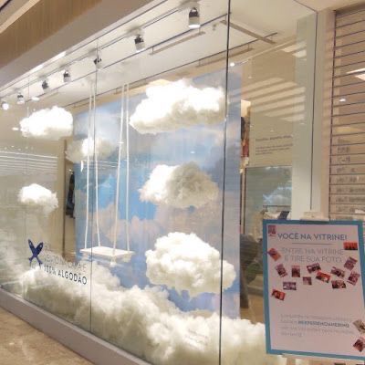 Baby Store Display, Launch Event Ideas, Diy Clouds, Wedding Reception Design, Store Window Displays, Window Display Design, Diy Abstract Canvas Art, Stall Designs, Store Window