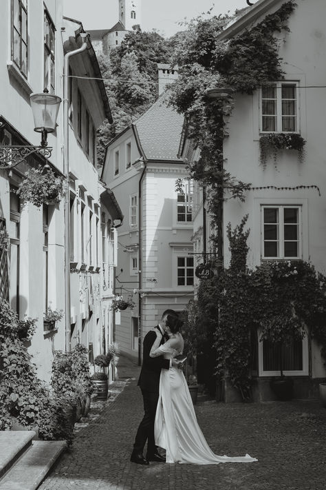 Carlee and John's European elopement and personal vow reading in the heart of old town, Ljubljana. Old Town Wedding Photography, European Elopement, City Wedding Photos, City Elopement, Ljubljana Slovenia, Elopement Photos, Wedding Picture, Destination Elopement, Wedding Hair And Makeup