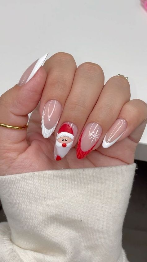 Christmas Sweater Nails, Purple Gel Nails, Nail Art Noel, Mickey Nails, Santa Nails, Christmas Gel Nails, Sweater Nails, Nail Art Designs Videos, Pearl Nails