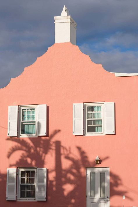 There are only a few places left in this world that you can return to, again and again, and still find unchanged—Bermuda has long been one of them. Here is a sorbet pink cottage in St. George’s—the harbor town is a UNESCO World Heritage Site that dates back to 1612. West Indies Architecture, Bermuda Travel, Harbor Town, Pink Sand Beach, Beautiful Travel Destinations, Conde Nast Traveler, Travel Images, St George, Beautiful Islands