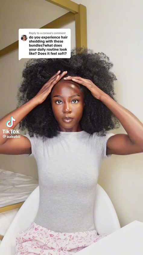 💅🏾✨✨ on Twitter: "This looks so much better than straight wigs 🥰 https://t.co/n1iRTlCQb0" / Twitter Curly Sew In, Curly Afro Wig, Afro Natural, Sew In Hairstyles, Curly Clip Ins, Straight Wigs, Hair Shedding, Afro Wigs, Dark Skin Beauty