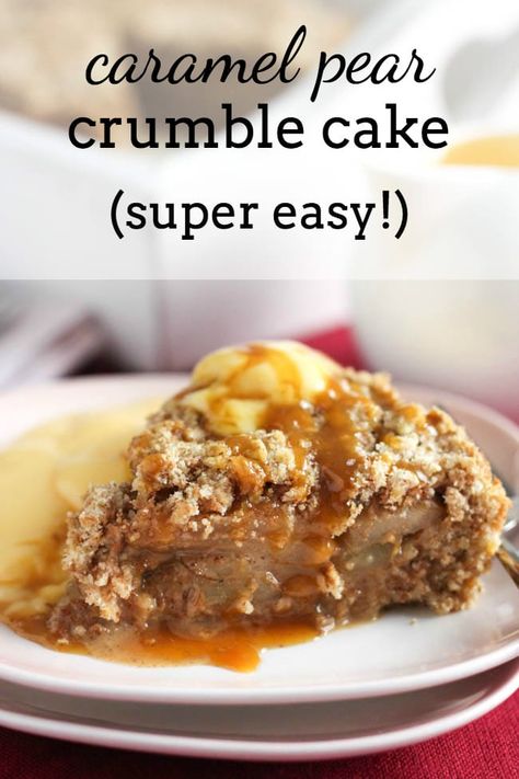 Pear Crumble Recipe, Pear Recipes Easy, Apple And Caramel, Caramel Crumble, Pear Dessert Recipes, Apple Blondies, Caramel Pears, Pear Crumble, Pear Dessert