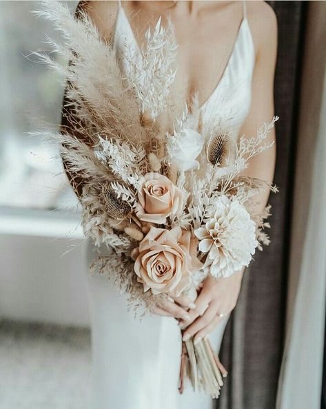 Wedding Bouquets Blush Pink, Kerala Christian Bride, Floral Wedding Bouquets, Bridal Appointment, Boho Wedding Bouquet, Boho Wedding Flowers, Bridal Bouquet Flowers, Boho Bouquet, Rustic Wedding Flowers