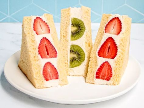 Japanese Fruit Sando (Fruit Sandwich) Recipe Fruit Sando Aesthetic, Japanese Fruit Sandwich Recipe, Fruit Sando, Fruit Sandwiches, Tea Party Aesthetic, Japanese Fruit, Amazing Vegetarian Recipes, Sandwich Cakes, Earl Of Sandwich