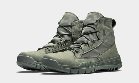 Nike SFB Field 6" Boot Nike Sfb Boots, Sick Outfit, Nike Sfb, Rabbit Farm, Boots Outfit Men, Tactical Wear, Nike Boots, Tactical Shoes, Tactical Clothing