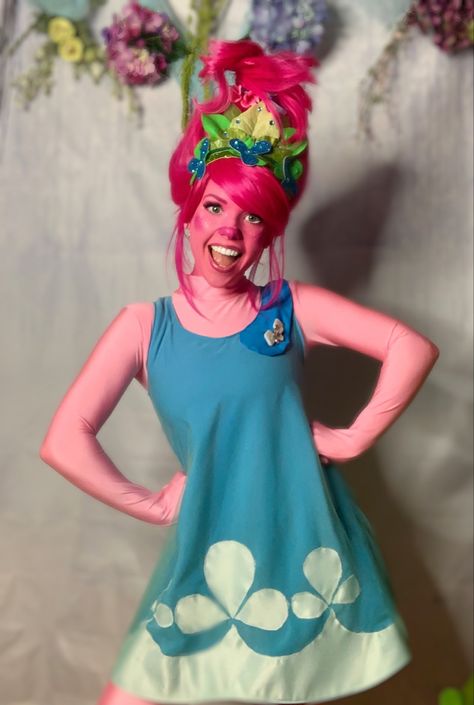 Adult Poppy Troll Costume Diy, Trolls Costume Adult, Poppy Costume Diy, Poppy Trolls Costume, Troll Costume Diy, Princess Poppy Costume, Poppy Halloween Costume, Troll Halloween Costume, Poppy Costume