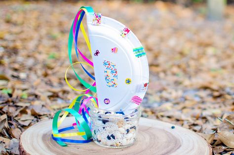 Diy Purim Grogger, Purim Crafts For Toddlers, Groggers For Purim Preschool, Purim Crafts Preschool, Purim Preschool, Purim Celebration, Purim Crafts, Purim Ideas, Happy Purim