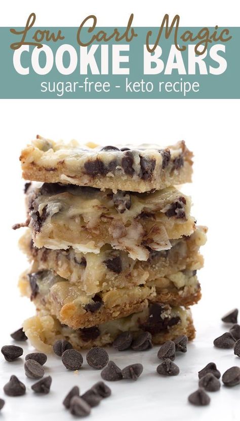 low carb cookie bars Magic Cookie Bars Recipe, Magic Cookie Bar Recipe, Galletas Keto, Low Carb Desserts Easy, Low Carb Cookies Recipes, Magic Cookie Bars, Low Carb Brownies, Low Carb Low Fat Recipes, Postre Keto