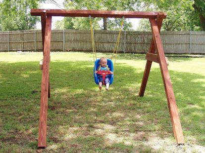 exactly how to build a swing in about an hour, outdoor living, repurposing upcycling, woodworking projects Kids Woodworking Projects, Swing Set Diy, Diy Swing, Backyard Swings, Wooden Swing, Woodworking Projects For Kids, Woodworking For Kids, Learn Woodworking, Popular Woodworking